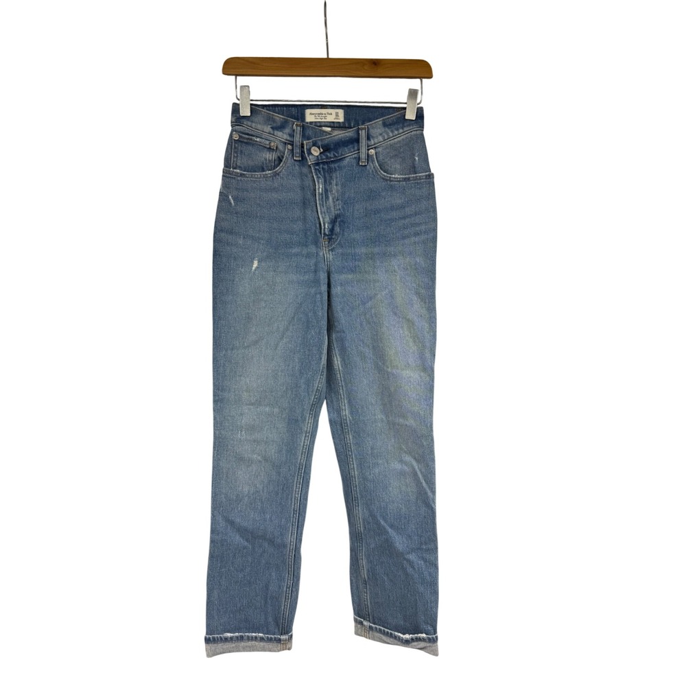 Abercrombie & Fitch Curve Love 90s Straight Ultra High Rise Jeans 24 00R